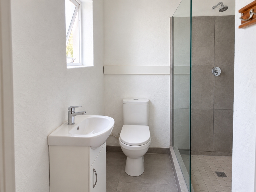 To Let 1 Bedroom Property for Rent in Vredenburg Western Cape
